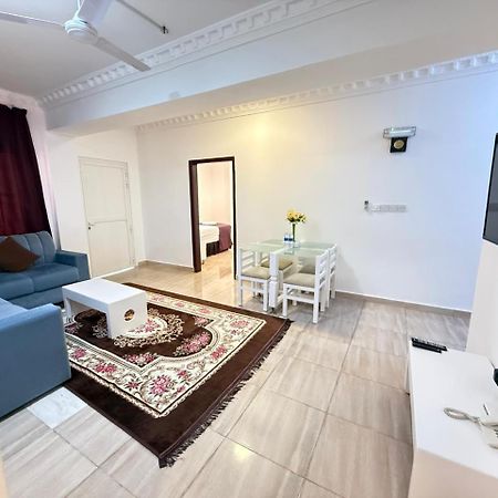 เกทเวย์ ซาลาลาห์ อพาร์ตเมนต์ Bed & Breakfast ภายนอก รูปภาพ