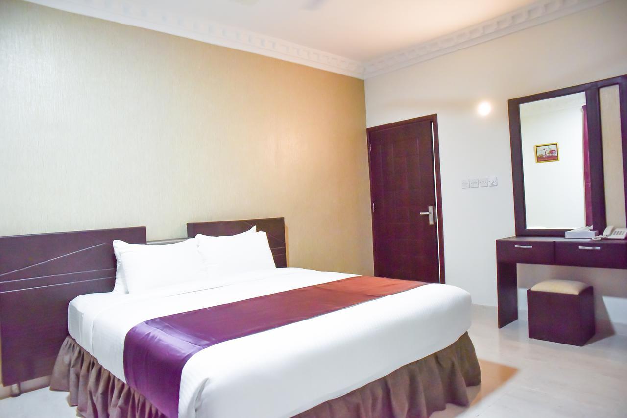 เกทเวย์ ซาลาลาห์ อพาร์ตเมนต์ Bed & Breakfast ภายนอก รูปภาพ